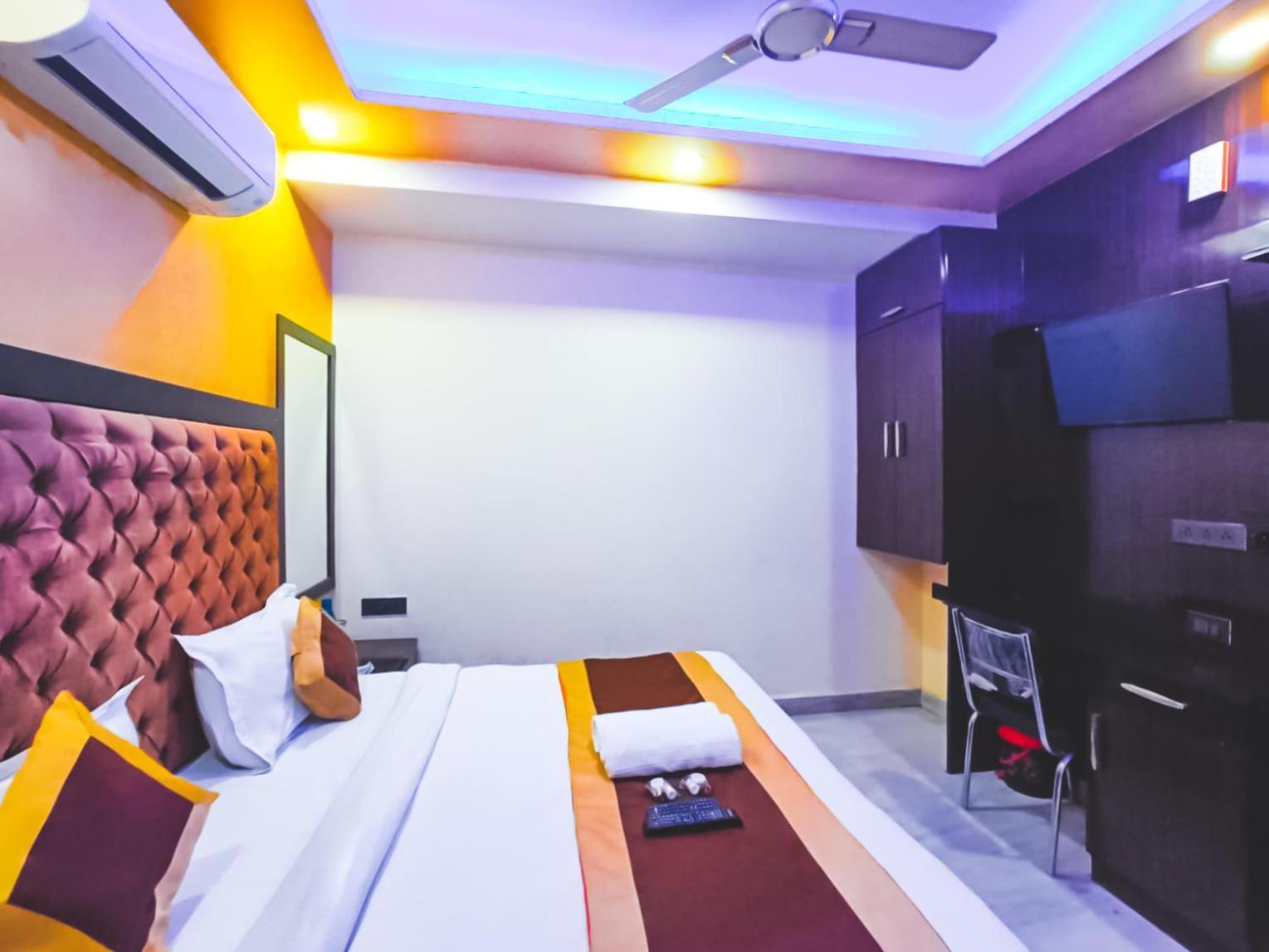 Hotel Sukoon - Ramesh Nagar New Delhi Eksteriør bilde