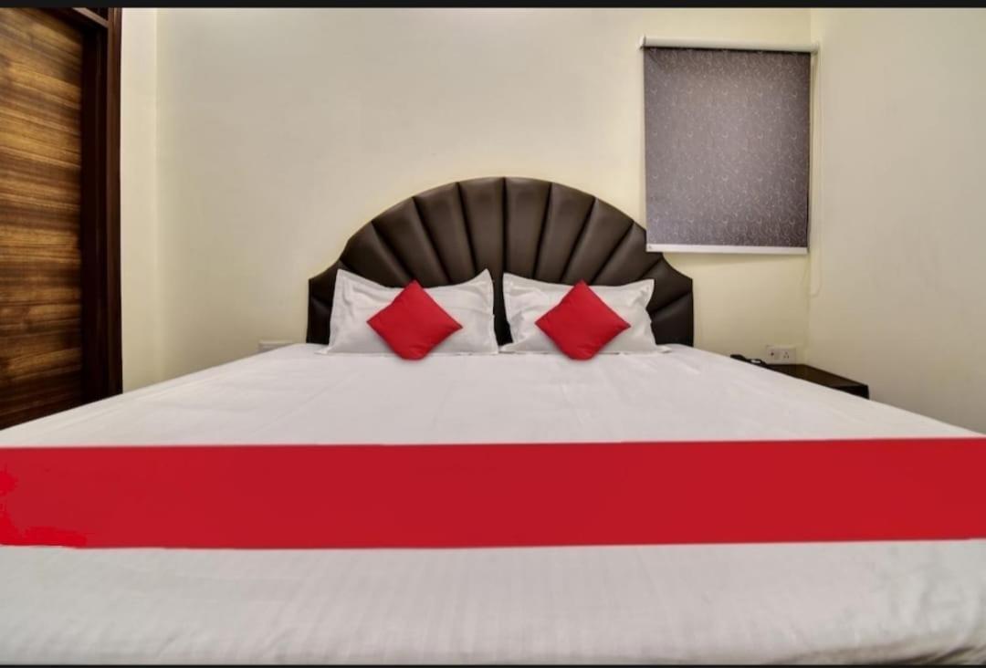 Hotel Sukoon - Ramesh Nagar New Delhi Eksteriør bilde